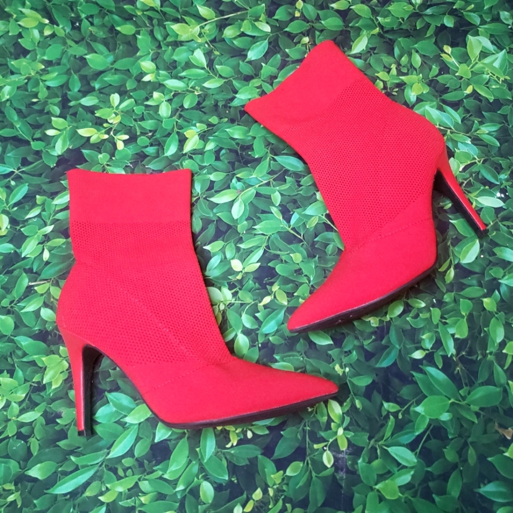 Red Mesh Boot Pumps Size 10